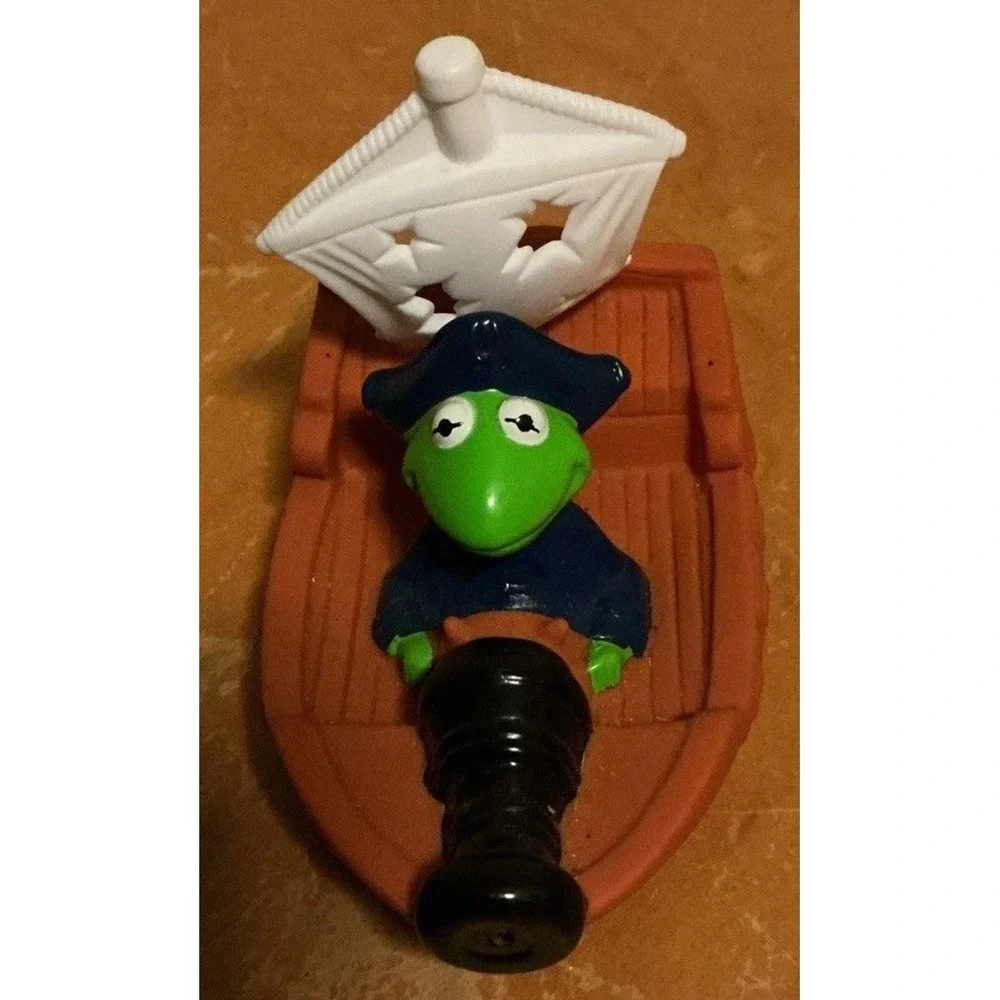 Set Of 2 1995 McDonald's Muppets Tub Toy Miss Piggy and‎ Kermit The Frog